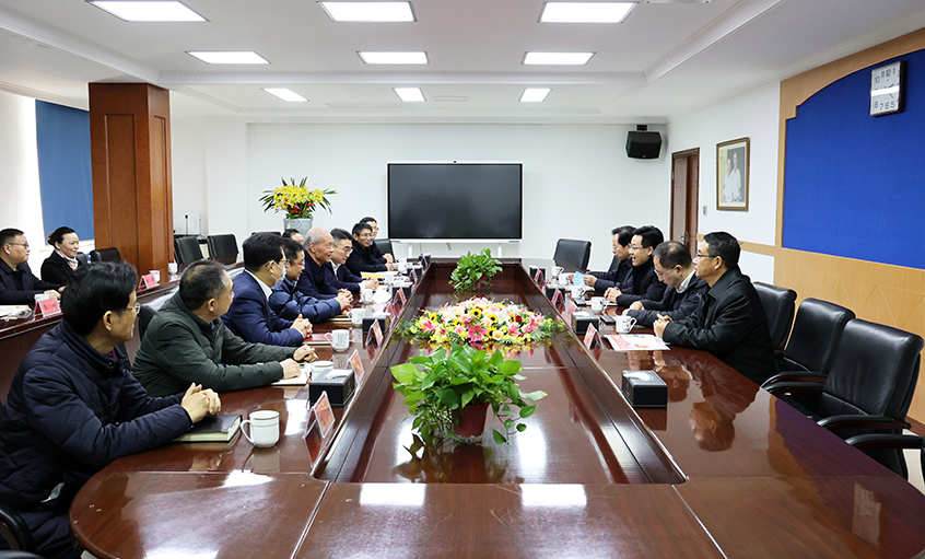 新春走访暖人心，开年关怀鼓干劲——溧阳市委书记叶明华一行新春走访hjc黄金城电缆