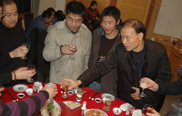 //www.shangshang.cn/news/upload/100210185204.jpg